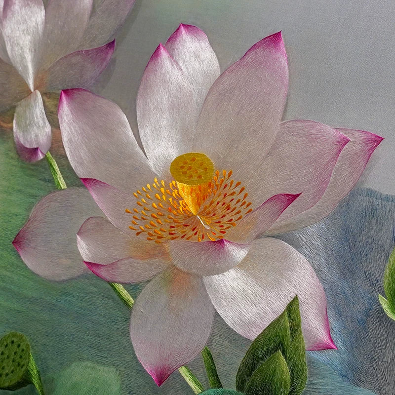 Handmade Suzhou Embroidery Round Lotus Wall Art,
